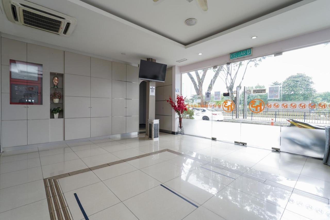 Capital O 89919 Hotel Hari Hari 쿠알라룸푸르 외부 사진
